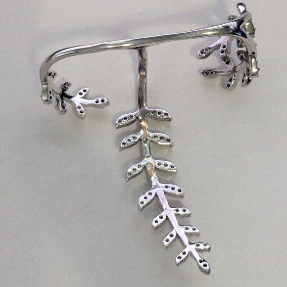 BAUBLEBAR Peacemaker Silver Tone Rhinestone Ring - Picture 3 of 6